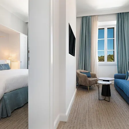 מלון Riva Marina Hvar חוואר