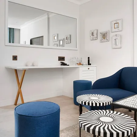 Riva Marina Hvar מלון