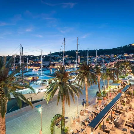 Готель Riva Marina Hvar