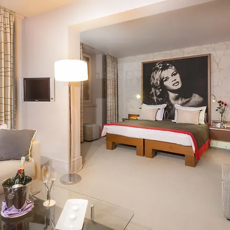 Riva Marina Hvar 4*