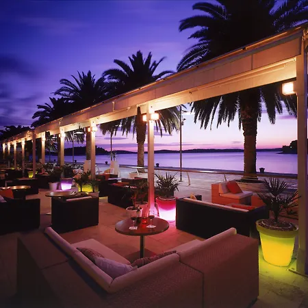 Riva Marina Hvar 4*