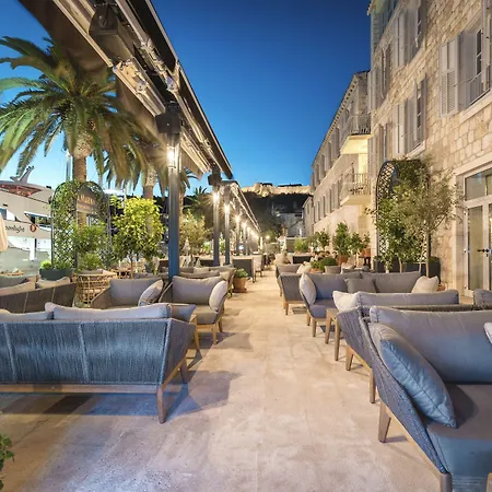 Riva Marina Hvar 4* Хвар