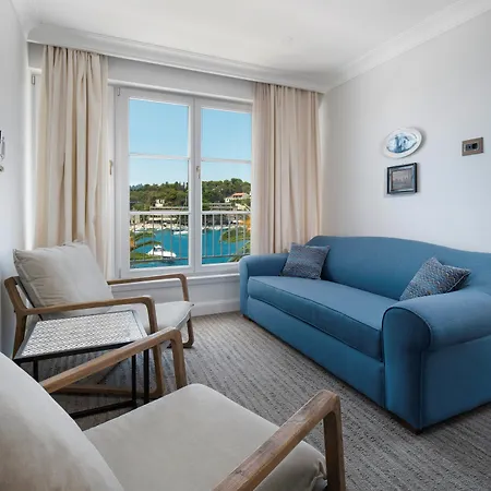 Готель Riva Marina Hvar Хвар