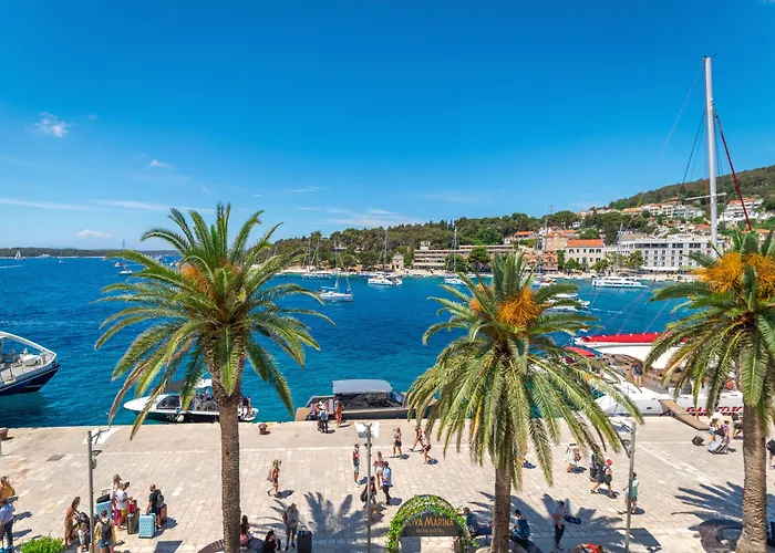 Riva Marina Hvar Hotel 4*